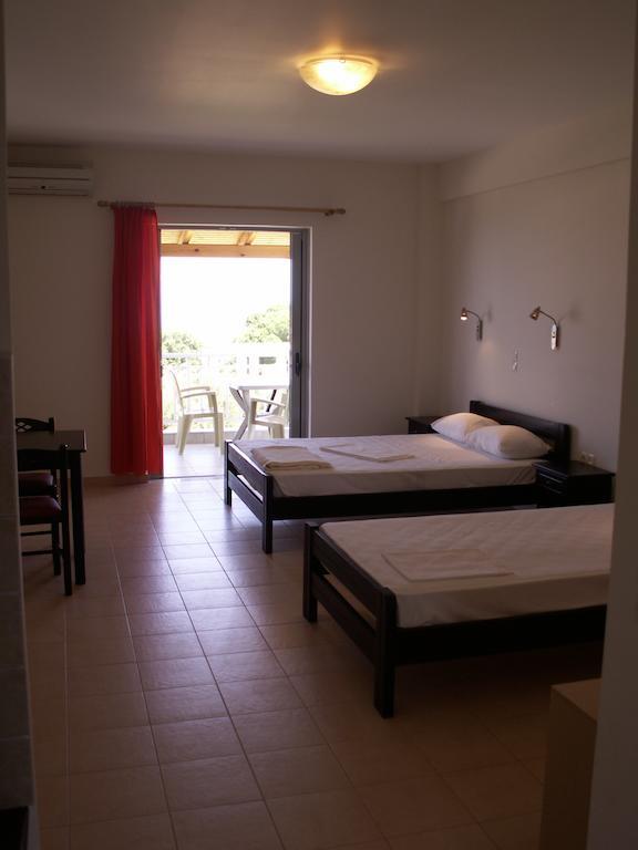 Kastro Beach Hotel Szoba fotó
